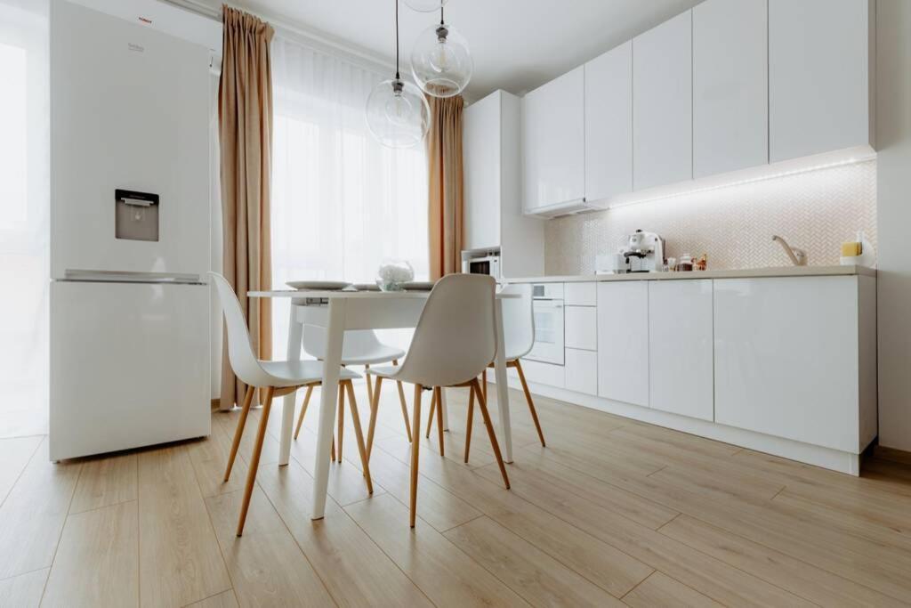 Nest Inn Oasis Residence Baia Mare Ngoại thất bức ảnh
